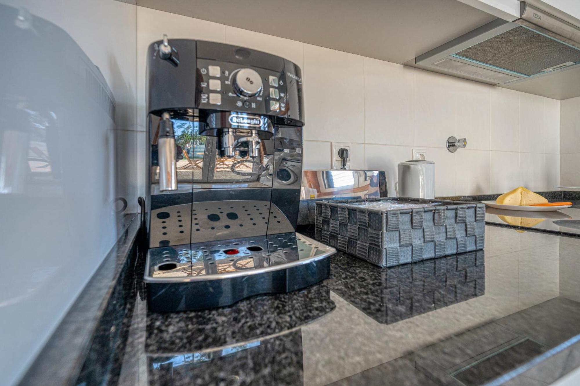 Central Suites Arouca Eksteriør billede